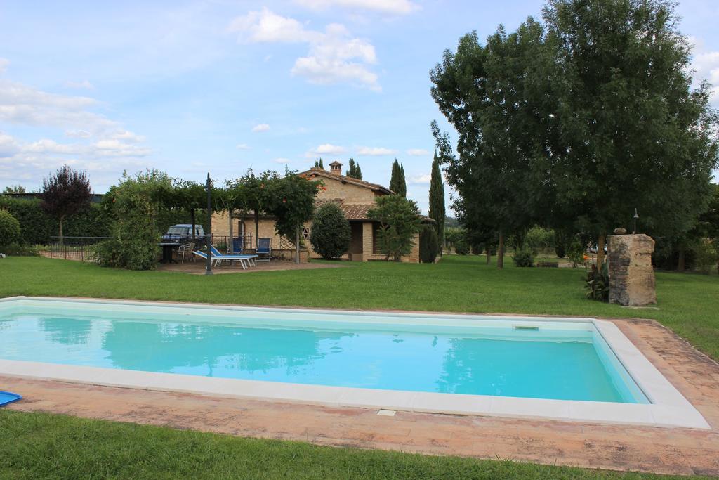Monteriggioni Suite Luaran gambar