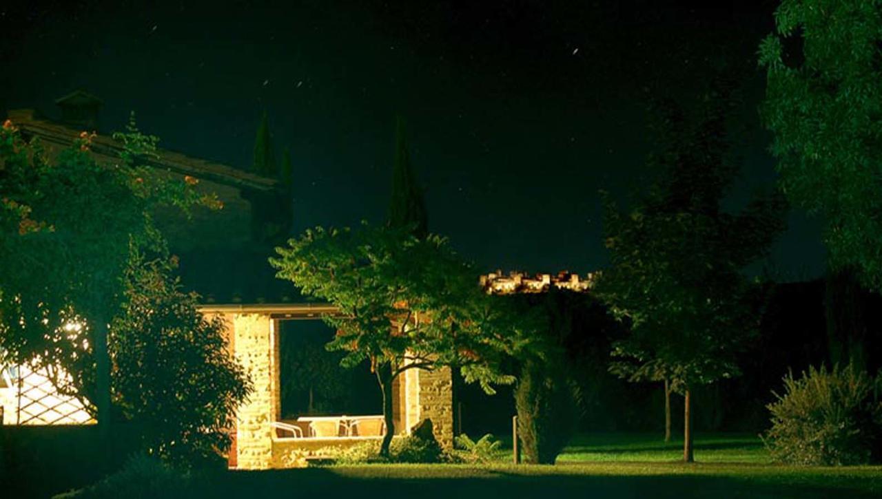 Monteriggioni Suite Luaran gambar